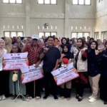 KPM Salurkan 1.173 Bantuan Sitimulan Sosial Ekonomi di Batang Anai dan Kayu Tanam