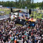 Tumpah Ruah Masyarakat Saksikan Penampilan Fauzana Guncang Gelanggang Pacu Kuda Duku Banyak 2026