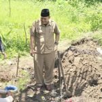 Ketua DPRD Kota Pariaman Muhajir Muslim,Langsung Memantau Pembangunan Pos Siskamling